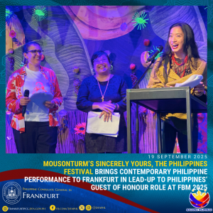 Left to right: Mousonturm Artistic Director Anna Wagner, artists Franchesca Casuay, Eisa Jocson